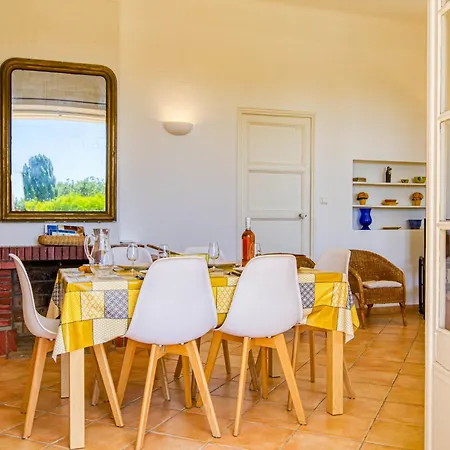 Le Farigoulo By Interhome * サナリー・シュル・メール