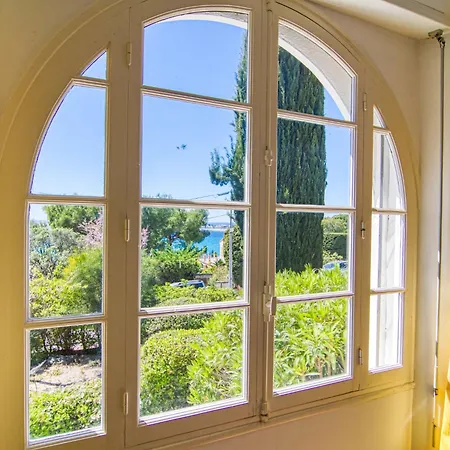 別荘 Le Farigoulo By Interhome *