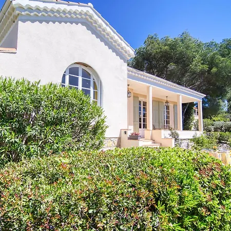 Le Farigoulo By Interhome 別荘